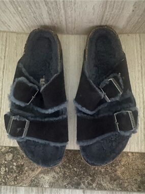 Birkenstocks Double-Buckle Shearling Slide Sandals - NavyBlue